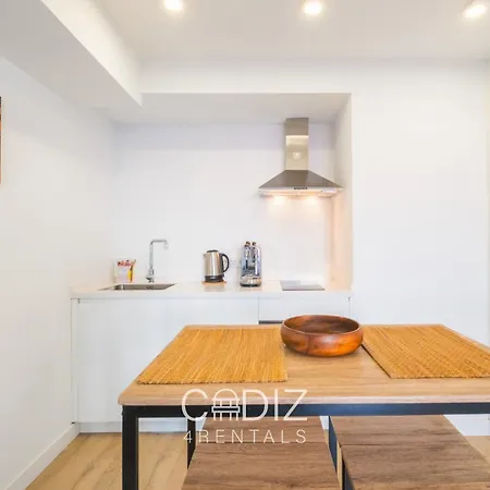 Aventurero By Cadiz4rentals Apartmán